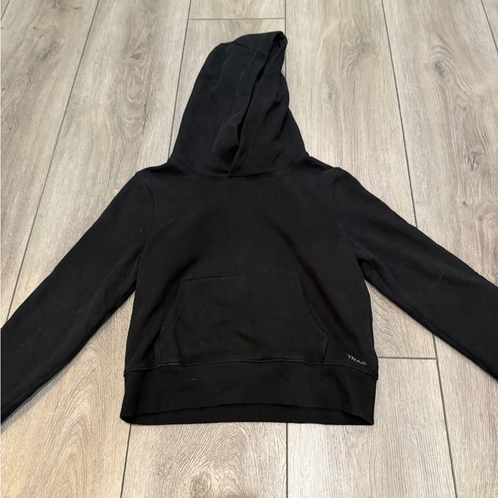 Black Hoodie TNA Aritzia size medium